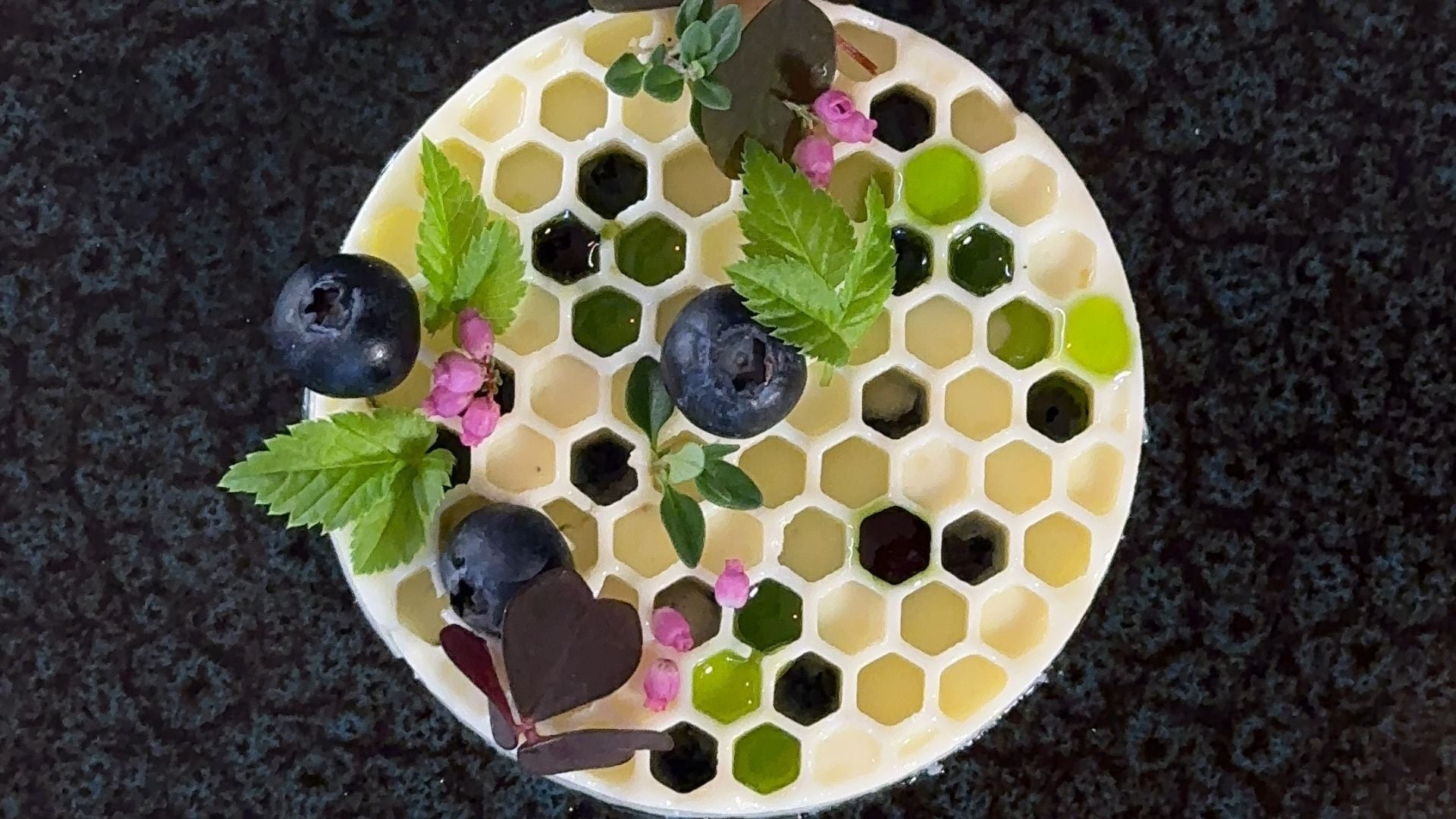 Honig Joghurt Mousse – Dominik Süss