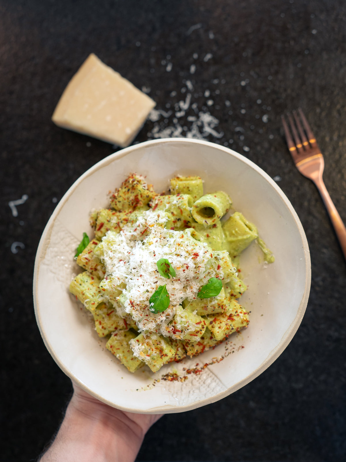 Basilikum Avocado Pasta