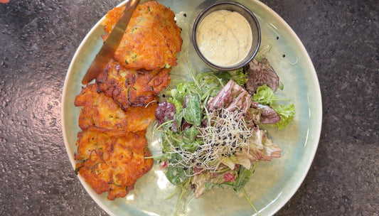 Virale Crispy Linsentaler mit Grünzeug